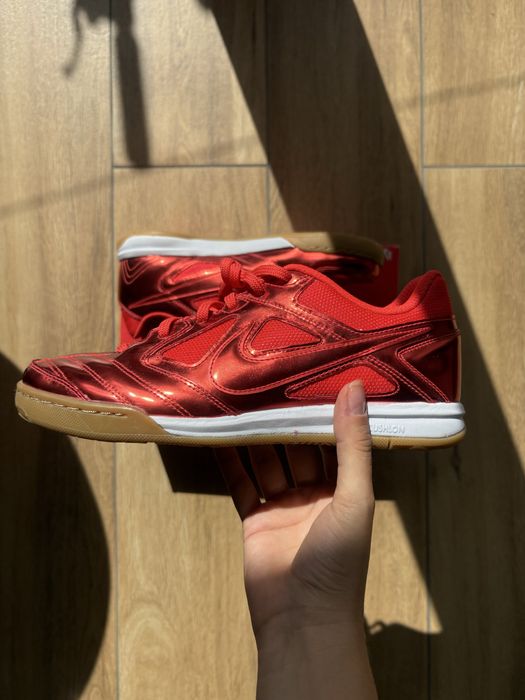 Nike czerwone buty sportowe 39
