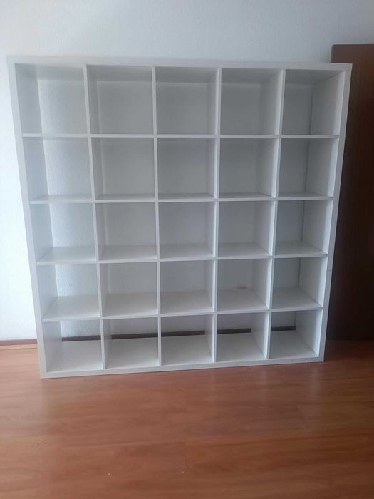 Estante IKEA Kallax 5 x 5 cubos branca