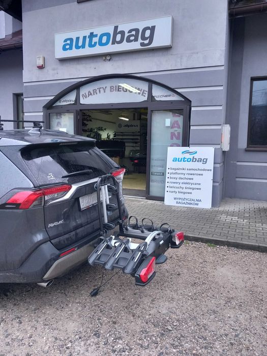 Platforma rowerowa na 3 rowery Thule VeloCompact 926 - godna polecenia, lekki, kompaktowy bagażnik. Możliwość dostawki na 4 rower