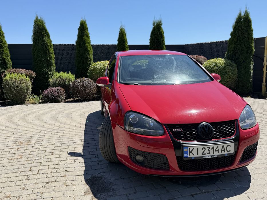Volkswagen Golf GTI 2.0