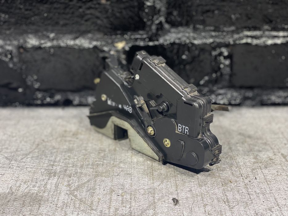 Передній Правий Замок БМВ Е46 Седан/Универсал