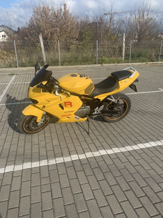 Hyosung GT250R 2006р