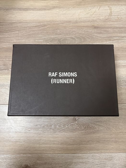 коробка raf simons runner