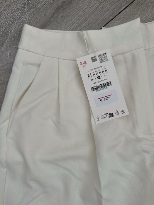 Комтюм літній білий zara