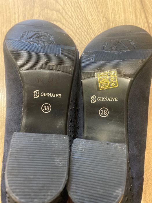 Замшеві жіночі туфлі синього кольору