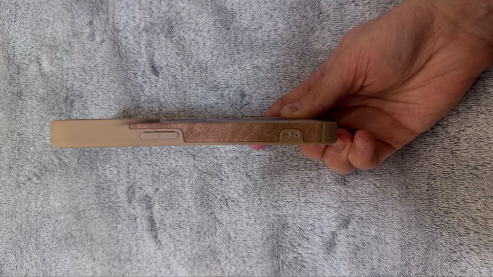 Новий чохол на телефон 15 pro