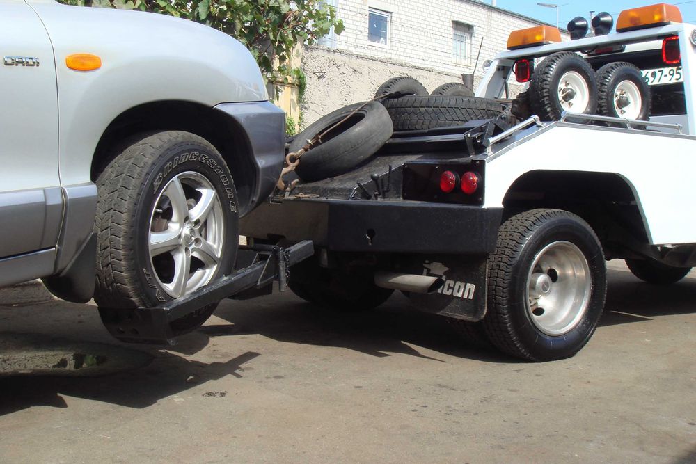 Авто-тех допомога в дорозі, евакуатор, буксирування