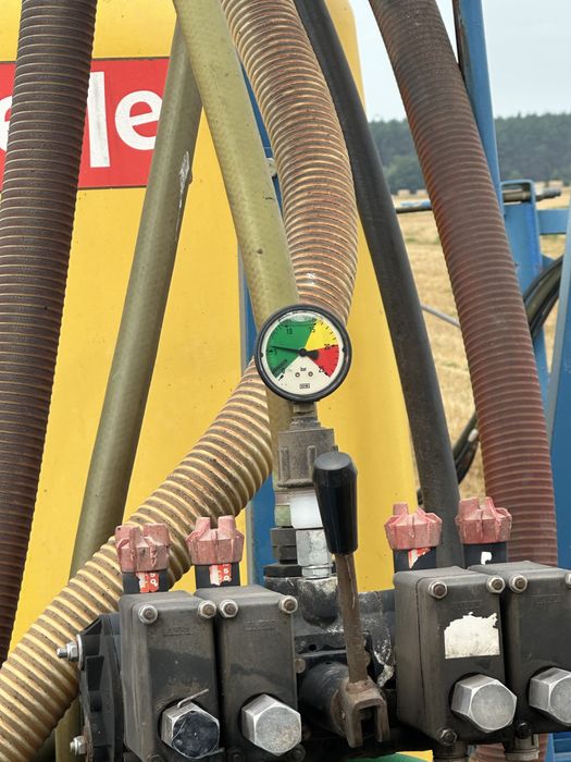 Opryskiwacz Caruelle