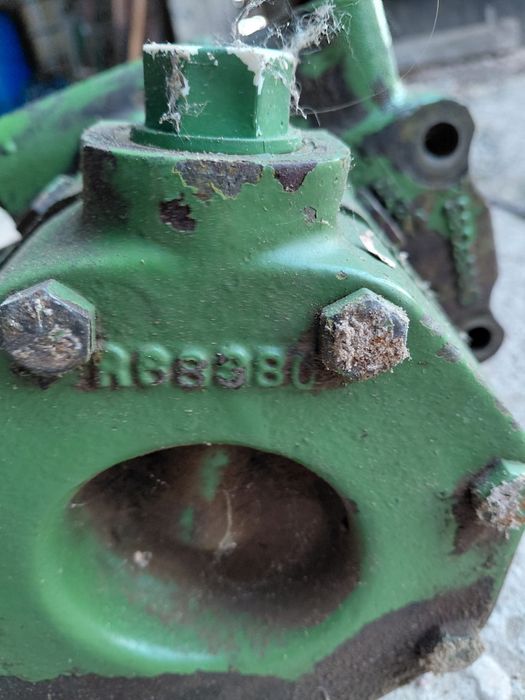 Pompa hydrauliczna john deere