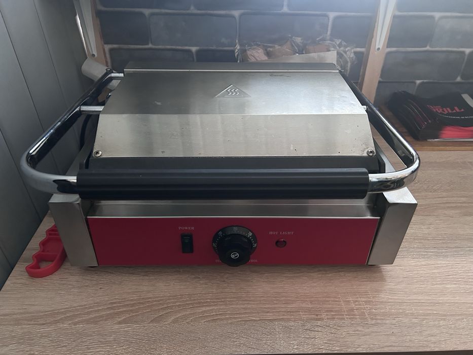Продам гриль контактний