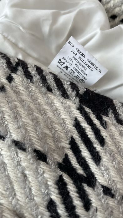 Jemiol Łukasz Jemioł płaszcz wełniany 80% wełna jagnięca 34 oversize