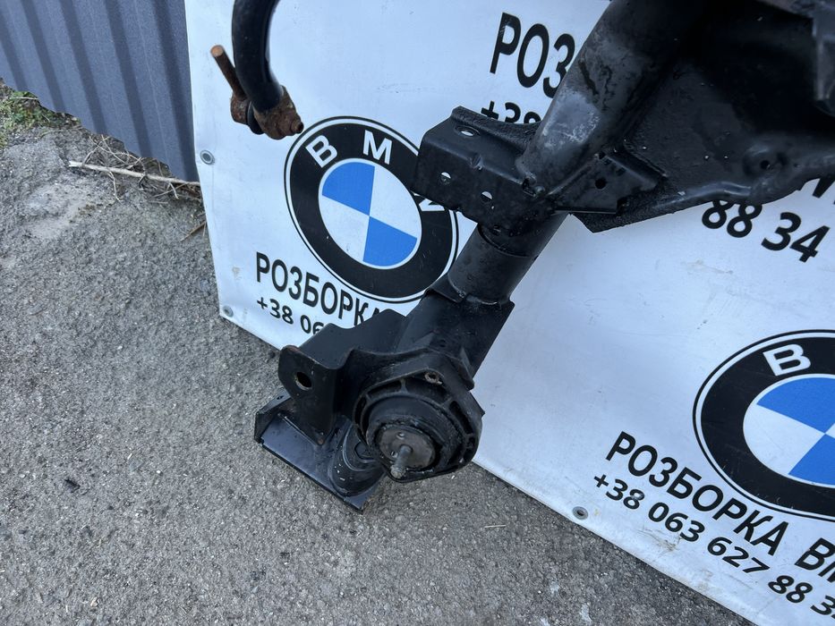Передня балка мотора підрамник bmw x3 e83