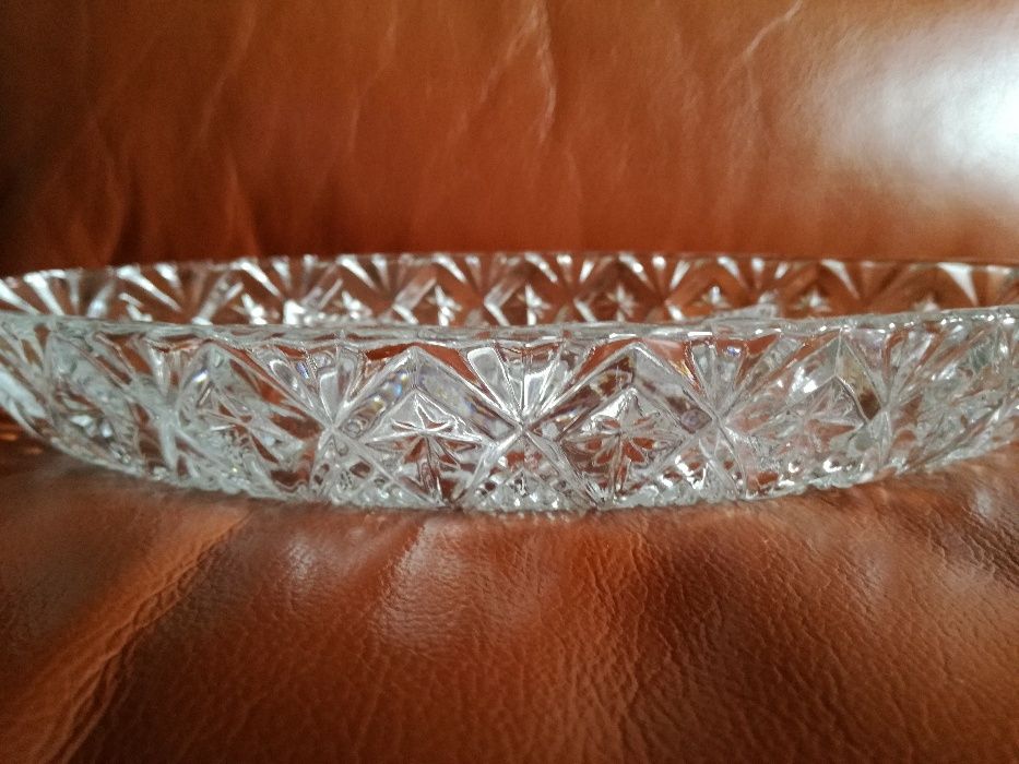 Prato redondo e ou Travessa oval vidro cristal para aperitivos