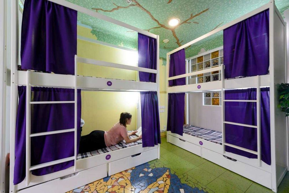 10 из 10 ! Хостел №1 в Киеве ! Оболонь Метро Минская Героев Днепра