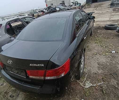 Кузов Hyundai Sonata 2.0 бенз 2007 черный. Разборка Hyundai Sonata NF