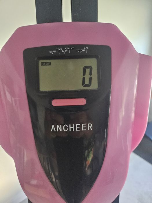 Do ćwiczeń maxi climber z rowerkiem