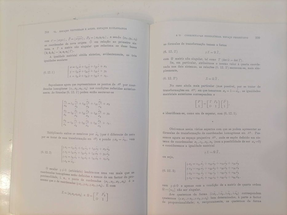 Introdução à Álgebra Linear de Dias Agudo