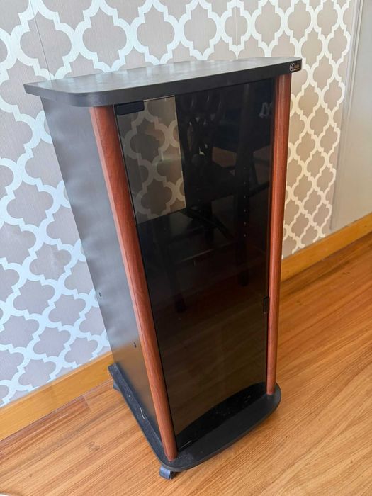 móvel para aparelhagem vintage