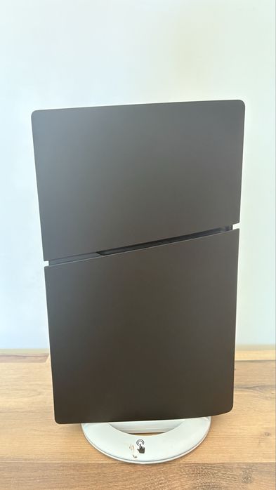 PS5 Digital Slim + Commando