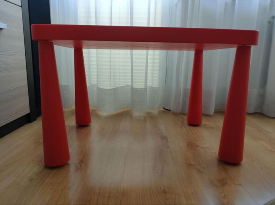Stolik dziecięcy / uniwersalny IKEA