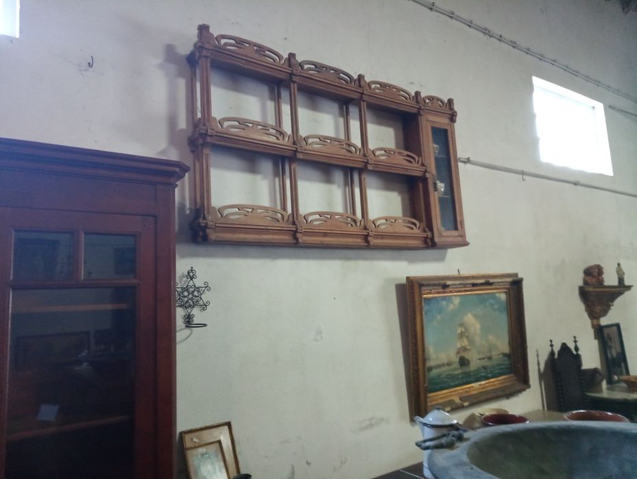 Recheio de loja de antiguidades