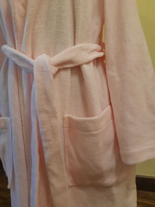 Халат махровый .