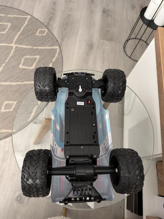 Samochód RC Horizon King 4x4 – jak nowy, duży model terenowy
