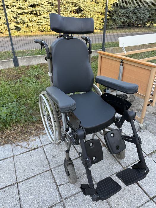 Wozek inwalidzki