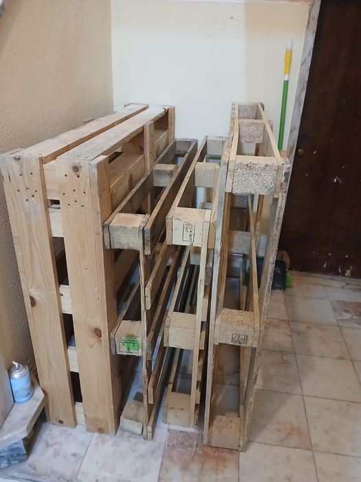Cama de Paletes de madeira