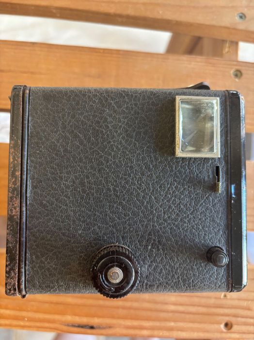 Máquina fotográfica antiga da Kodak