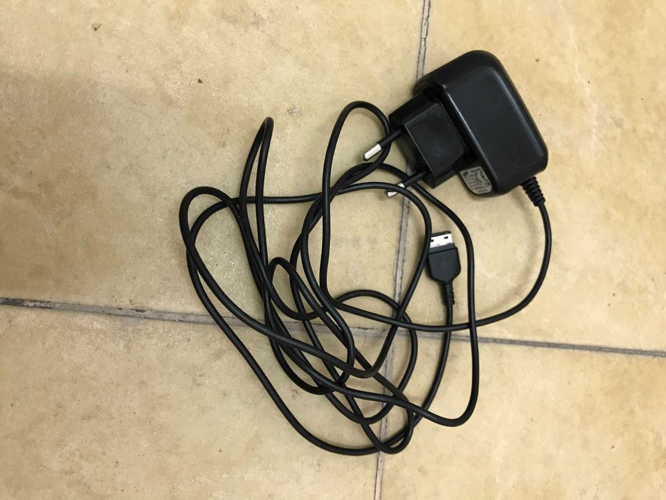 Fones e carregadores de vários modelos tapetes de rato Oferta