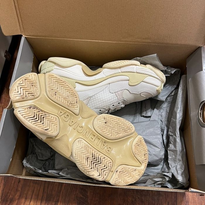 Tênis Balenciaga TripleS