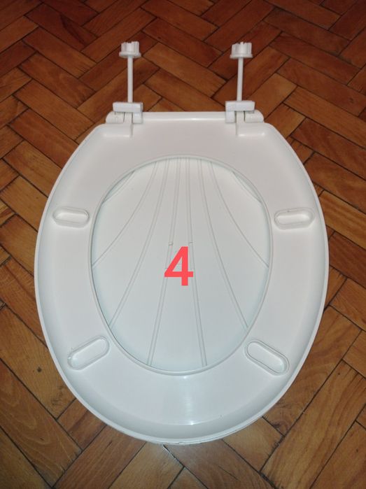 Сиденье на унитаз с крышкой