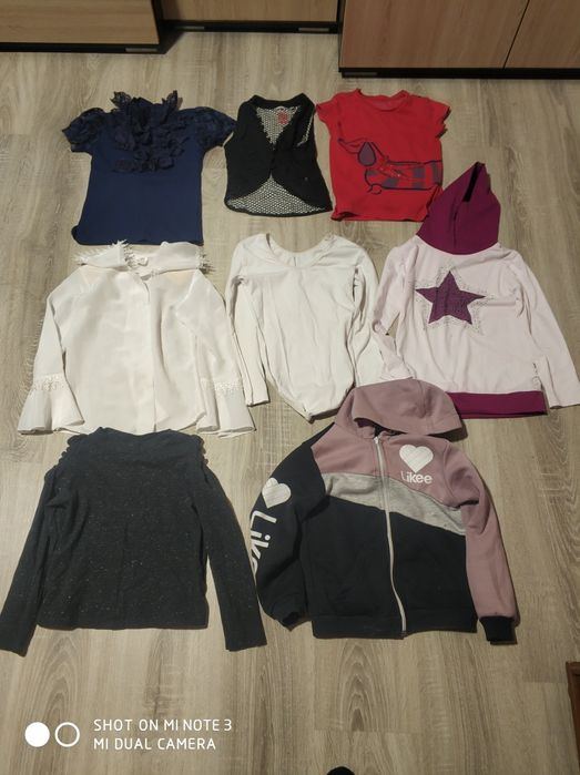 Одяг на дівчинку 5-6 років