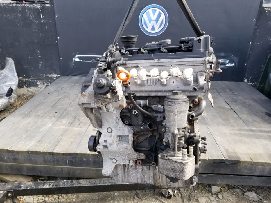 мотор двигатель 2.0 CBA passat b6 superb 2 seat altea leon skoda A5 g