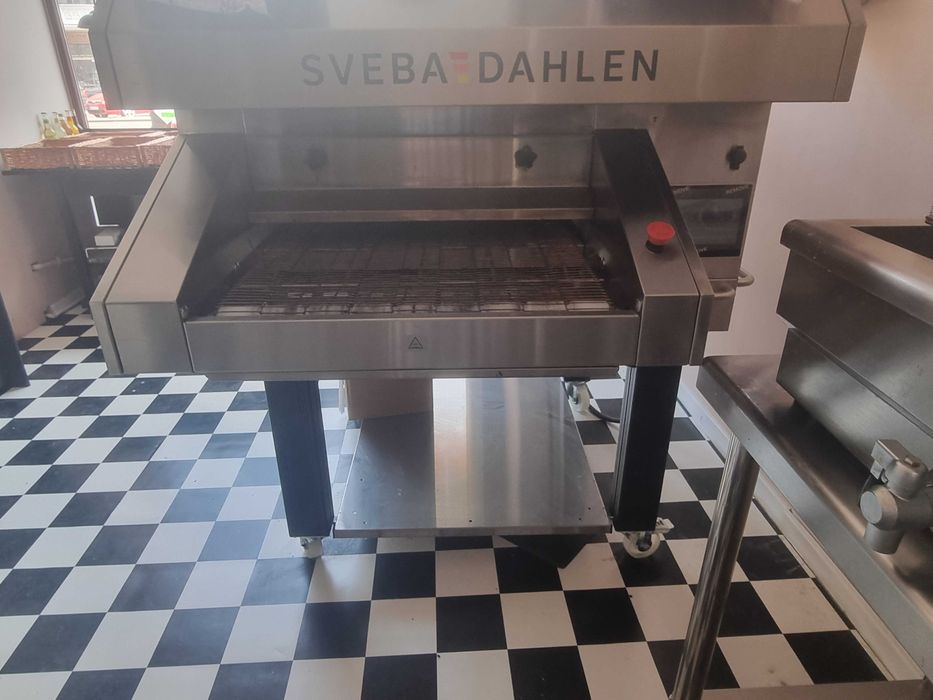 Piec tunelowy do pizzy sveba tp11