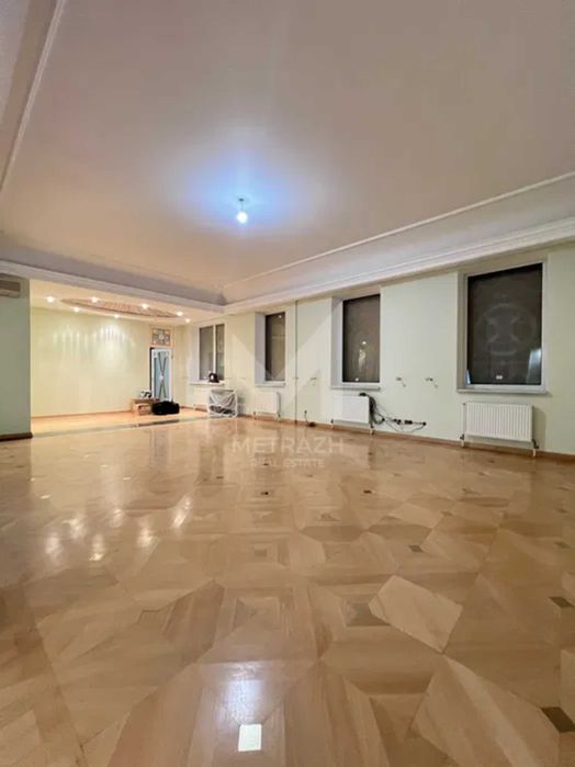 Продам 5 к. квартиру 206 м2 Деревянко Павлово Поле метро 23 Августа