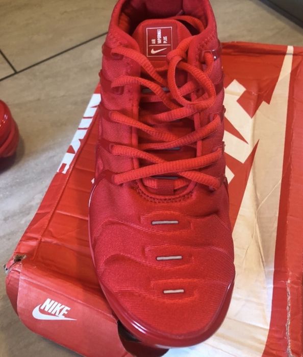 Nowe oryginalne sportowe buty Nike Vapormax Plus