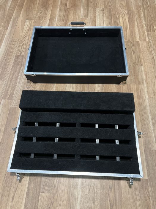 Pedalboard case custom