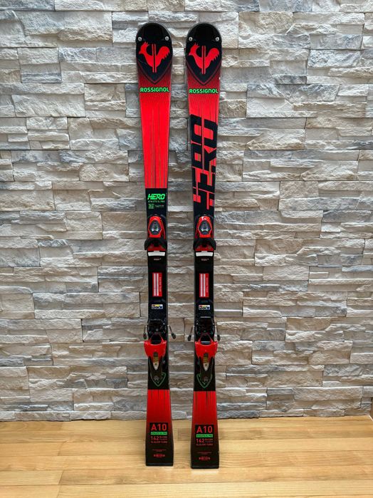 Narty Rossignol Hero Athlete SL Pro 142cm R10m junior Look SPX10 FIS