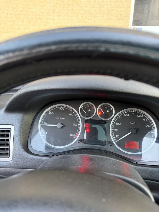 Carro Peogeut 307 sw