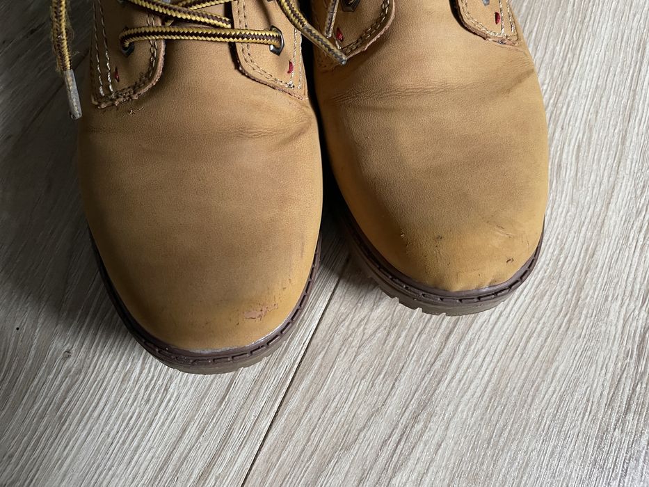 Buty zimowe Levis rozmiar 36