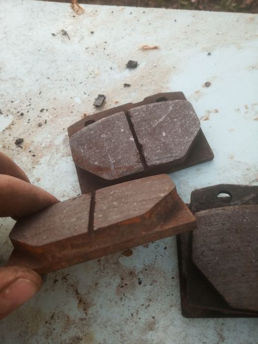 Продам тормозні колодки на ваз 2101-2107