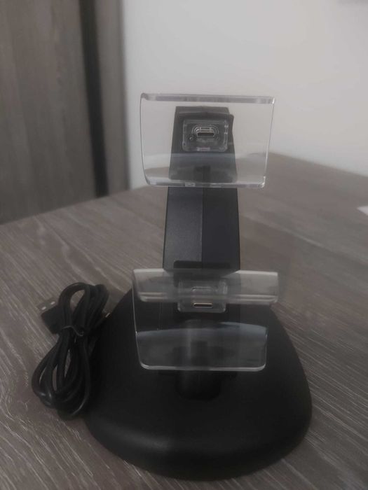 Estação de Carregamento Duplo para Comandos DualSense - Playstation 5