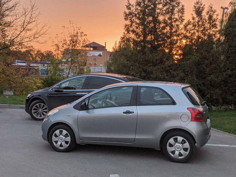 Toyota Yaris купе