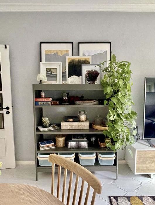 Ikea: Estante (descontinuada), em aço, cinza escuro | 120x45x140cm