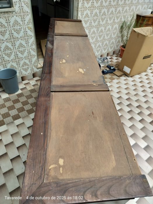 Móvel de sala em Madeira