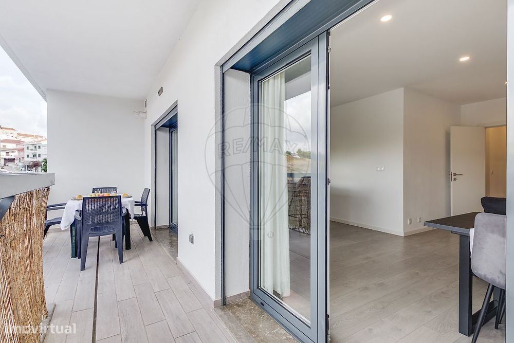 Apartamento T2 para arrendamento