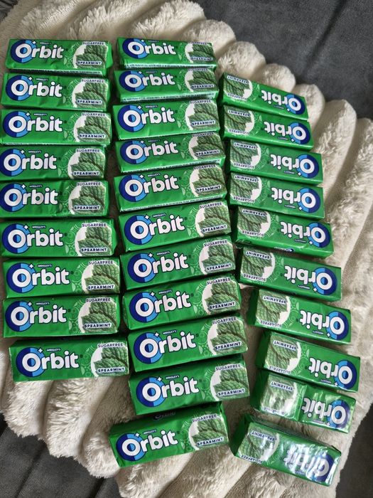 30 szt ORBIT SPEARMINT  cllasic drażetki plus drażetki gratis owocowe