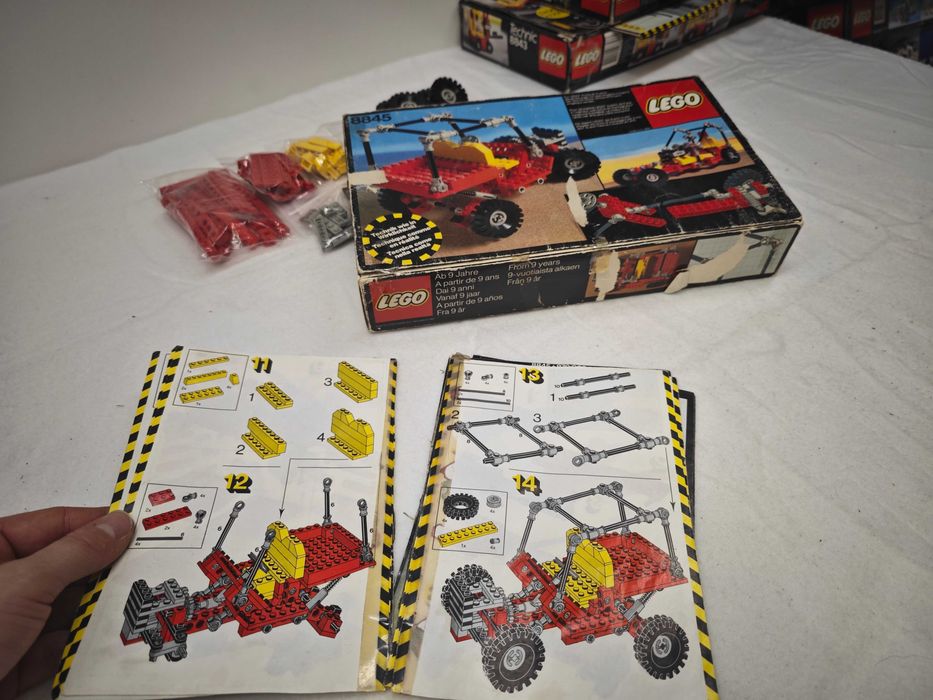 Lego Technic 8845 "Dune Buggy"; 1981; [139]